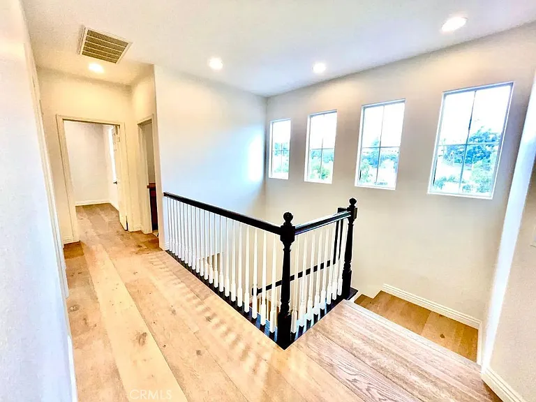 8058 Gilman Ct — Photo 15