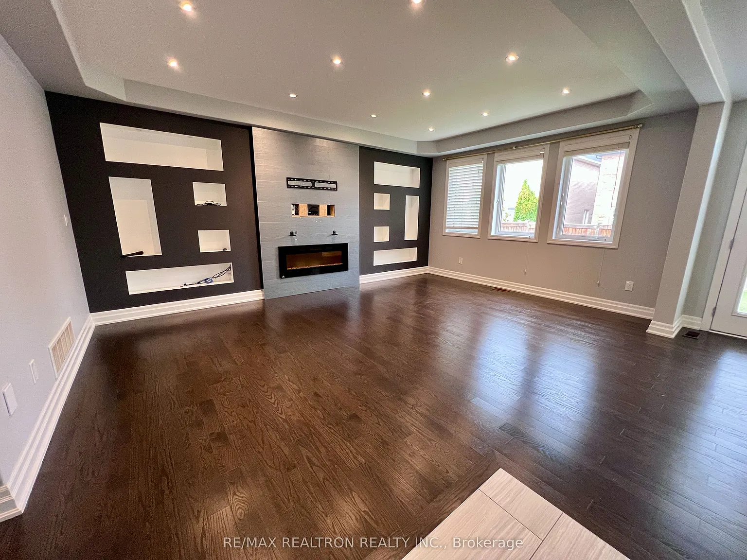 5 bed, $4,350 — Photo 3