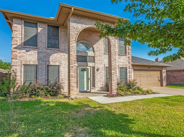 5640 Havana Dr, North Richland Hills, TX 76180