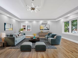 13835 222nd St, Springfield Gardens, NY 11413