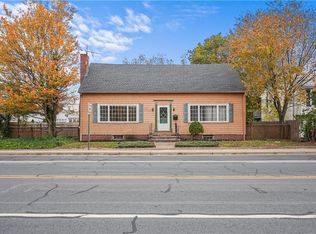 436 Pawtucket Ave, Rumford, RI 02916