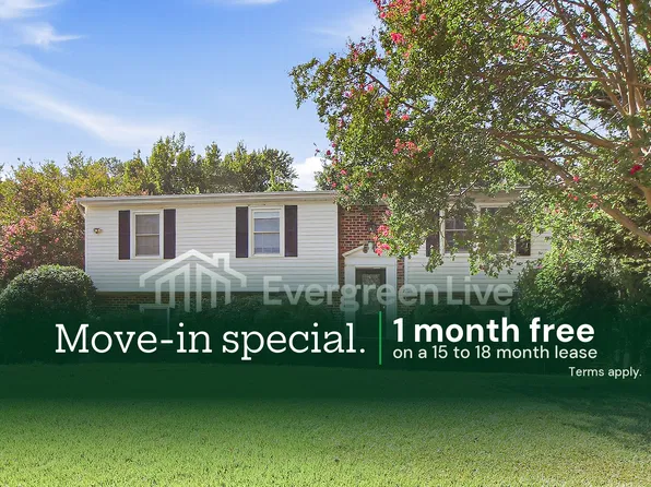 3012 Wildwood Ave, Colonial Heights, VA 23834