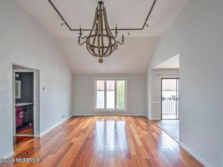 20 Tower Hill Dr #1009 — Photo 4