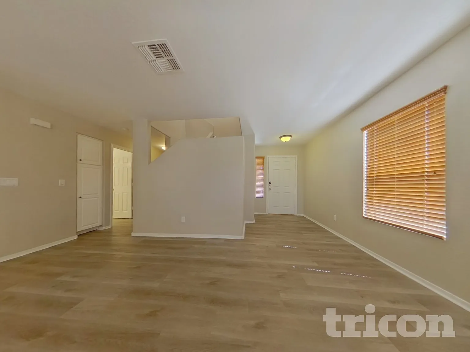 8 N 224Th Lane Buckeye AZ — Photo 3