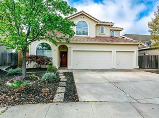 8767 White Peacock Way, Elk Grove, CA 95624