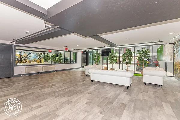 Rented by MySpaceNYC | media 21