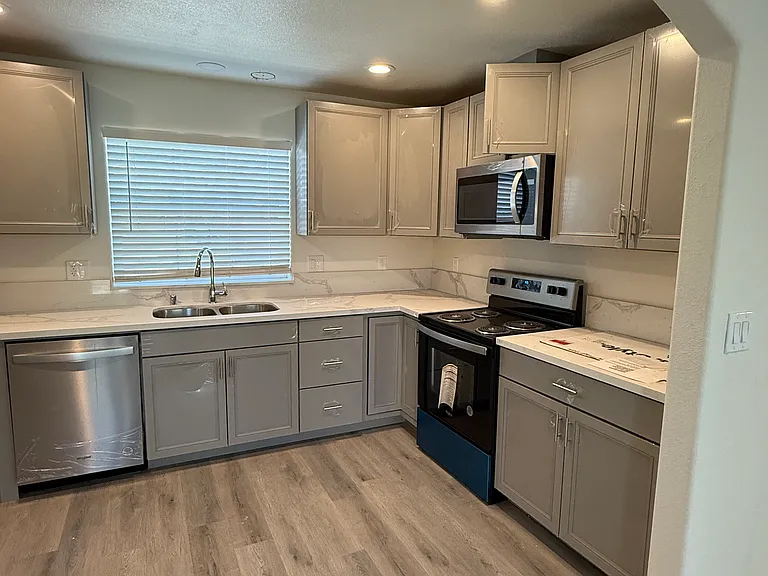3155 Niagra St #152 — Photo 8