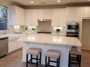 72 Majeza Ct, Mission Viejo, CA 92694