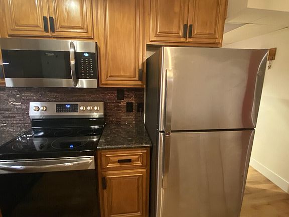 5th image of 2955 Lakeside Dr Unit 217