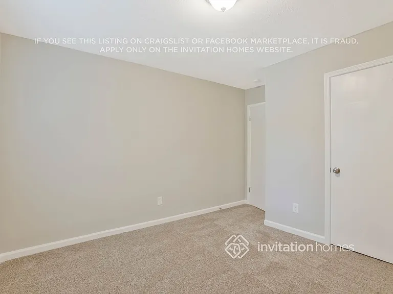 5757 Plantation Ct — Photo 11