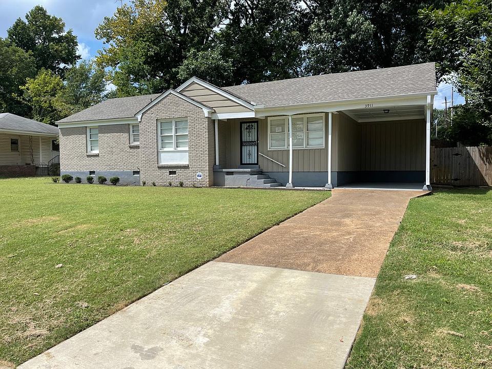 1st image of 3911 Royal Oaks Dr