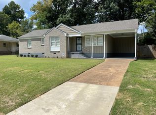 3911 Royal Oaks Dr, Memphis, TN 38116