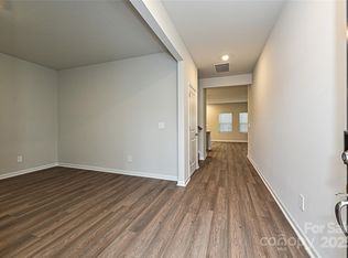 1983 Paddlewheel Dr, Stanley, NC 28164