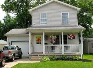 907 Frederick St, Niles, OH 44446