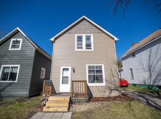 106 Walnut St, Grand Forks, ND 58201