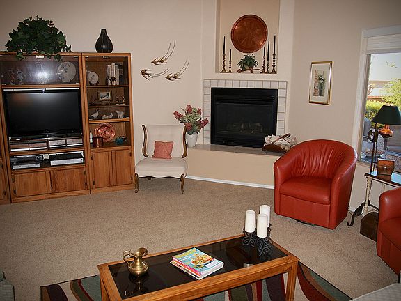 5th image of 270 N Bluebird Dr