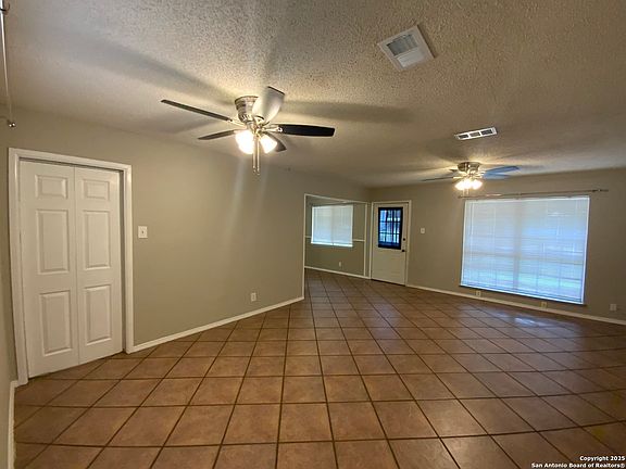 3rd image of 6815 Farrow Pl