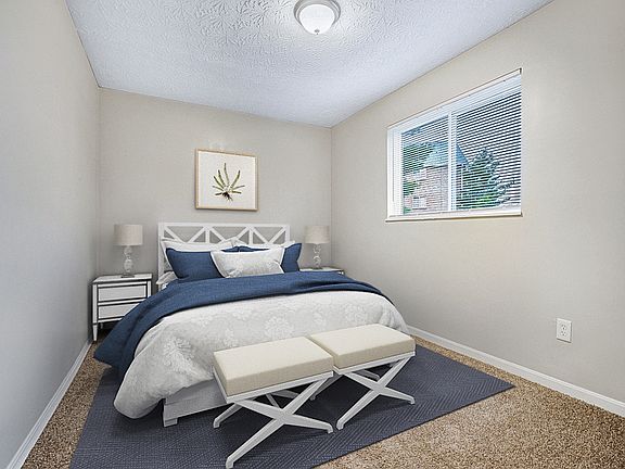 4th image of 1091 Pennington Ct APT 2