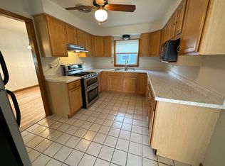 3725 Sussex Ln, Madison, WI 53714