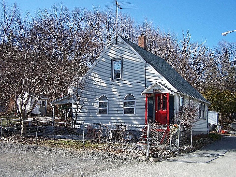 Full Front View/Winter