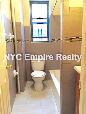 Rented by NYC Empire Realty Inc | media 27