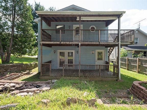 3rd image of 440 Shook Ave