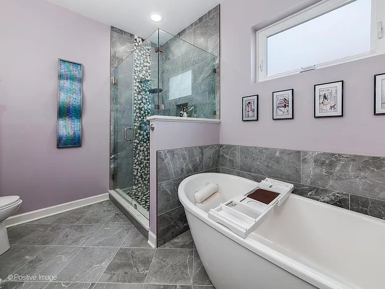 2735 N Kenmore Ave #2 — Photo 10