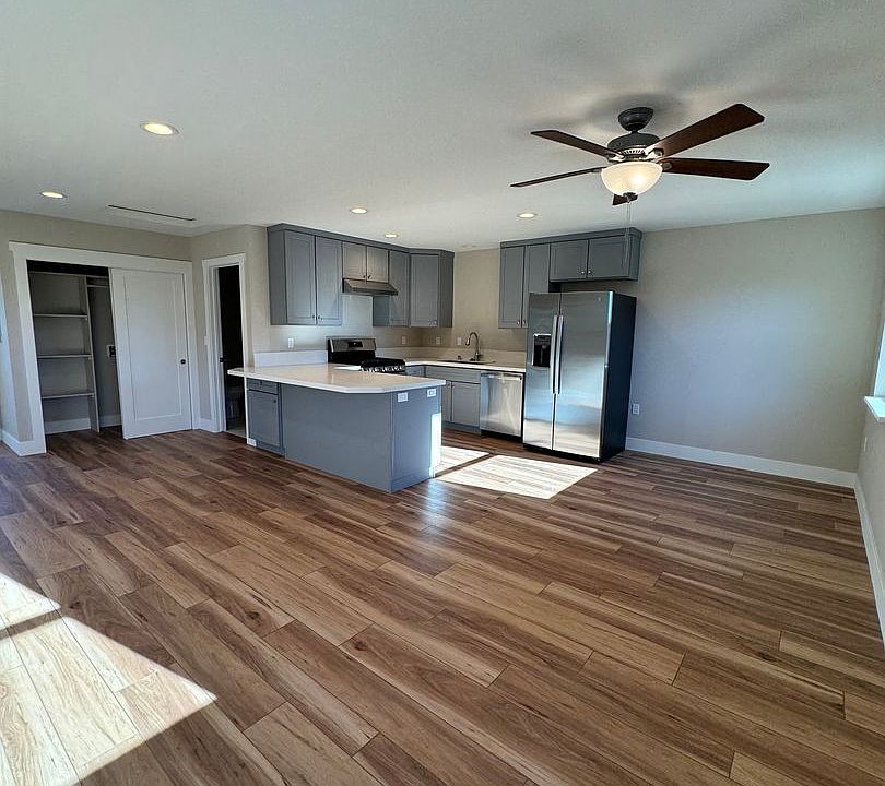 1st image of 11578 Shangrila Ln