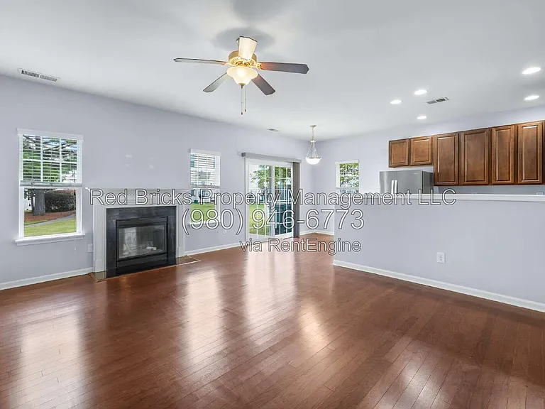 14054 Singleleaf Ln — Photo 6