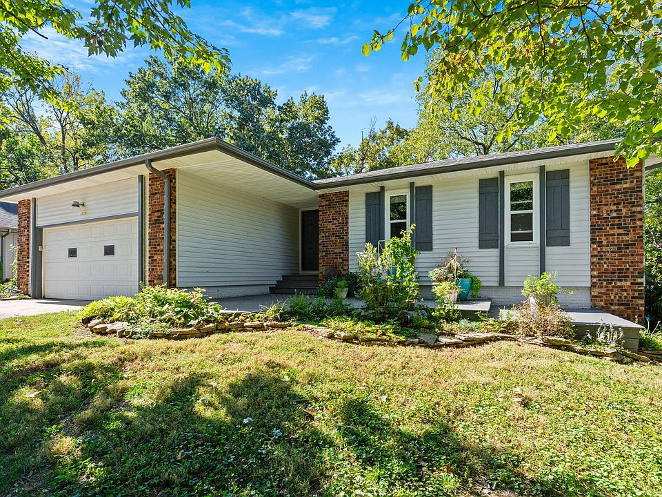 1st image of 4823 S Louise Road