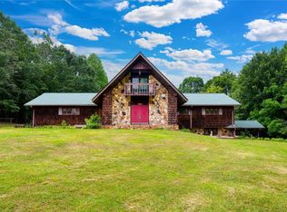 169 Homestead Rd, Pickens, SC 29671