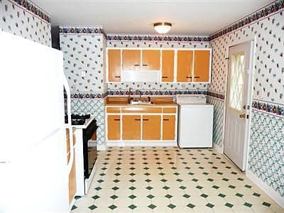3rd image of 2998 Wheatfield Dr