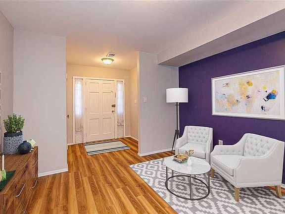 4th image of 221-12 58th Ave