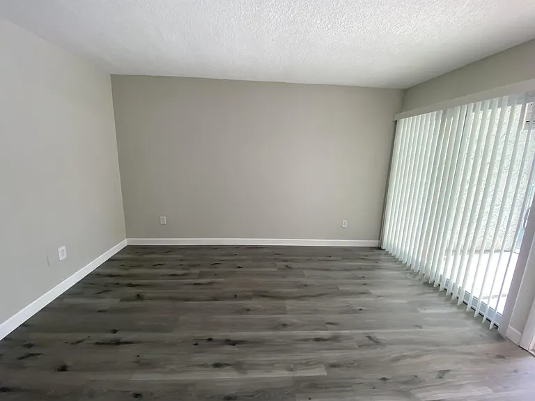 124 N Jefferson Ave #2 — Photo 5