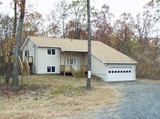 128 Vista Dr, Milford, PA 18337