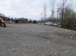 301 Upper Powderly St, Carbondale, PA 18407