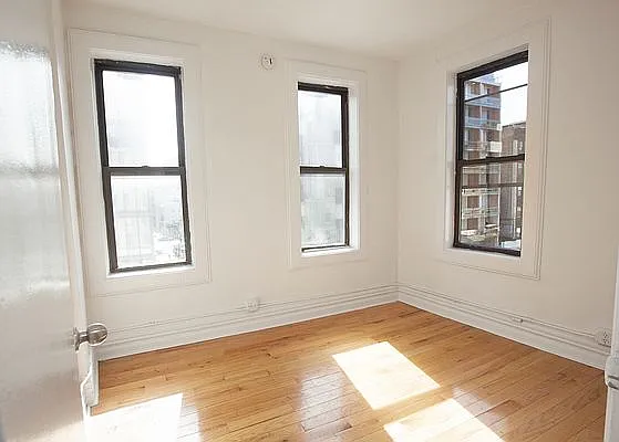 Rented by Jonis Realty | media 13