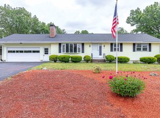 36 Hazen Rd, Bedford, NH 03110