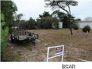 2nd image of 214 Carol Pl