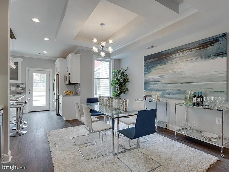 Dining Area, Coffered Ceilings, Wet bar with Wine fridge to the left