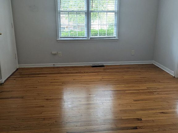 5th image of 2024A Carroll Dr