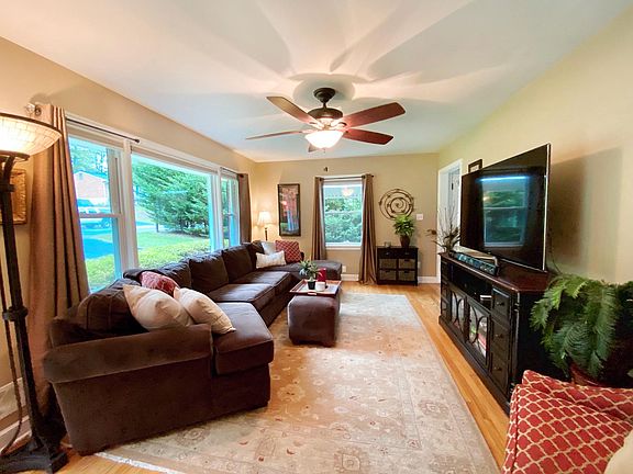 2nd image of 4101 Arlington Hills Dr