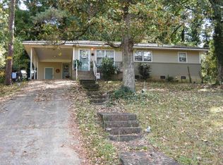 1215 Oakdale Cir, Weaver, AL 36277