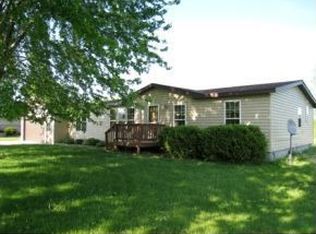 202 N 3rd St, Lena, WI 54139
