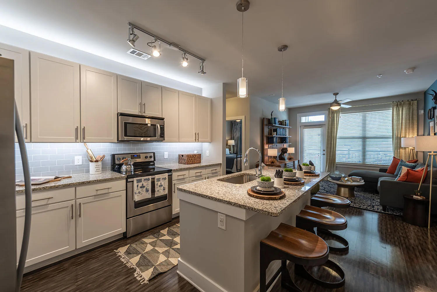 Centra at North Druid Hills — Photo 2