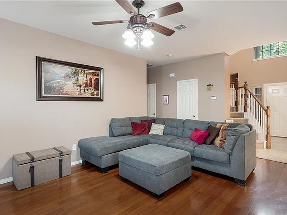 5th image of 9328 Norfolk Ln
