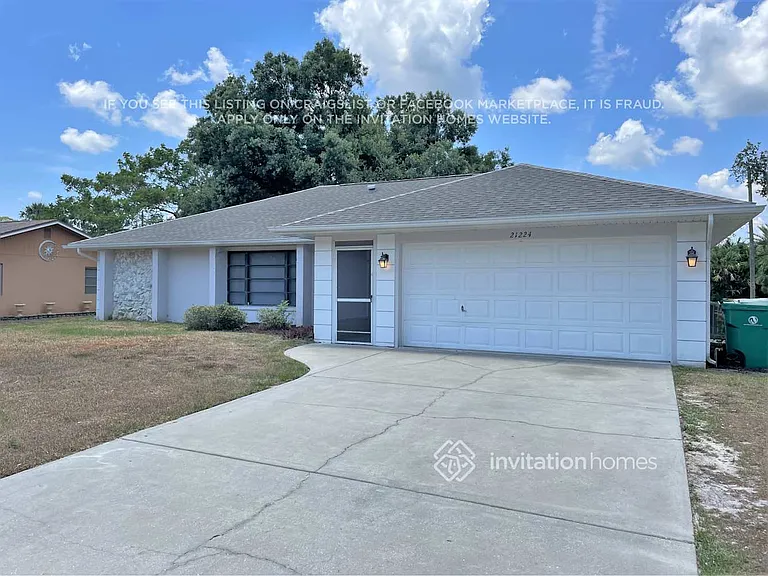 21224 Alderson Ave — Photo 2
