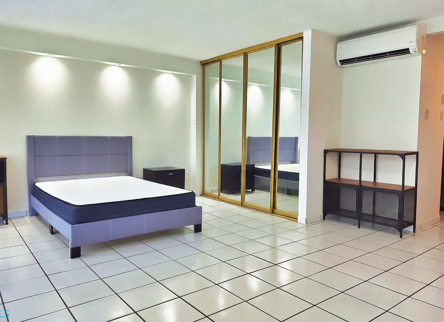Coral Beach (Condominio) — Photo 4