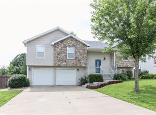 570 SE 115th Rd, Warrensburg, MO 64093