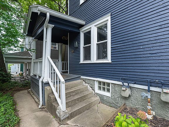 3rd image of 38-40 Greenwood Ave